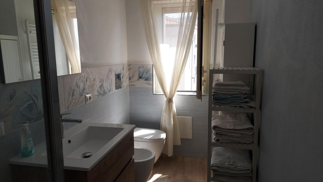 Casa Floridea -Mediterranea Sicilia Apt Чефалу Екстериор снимка