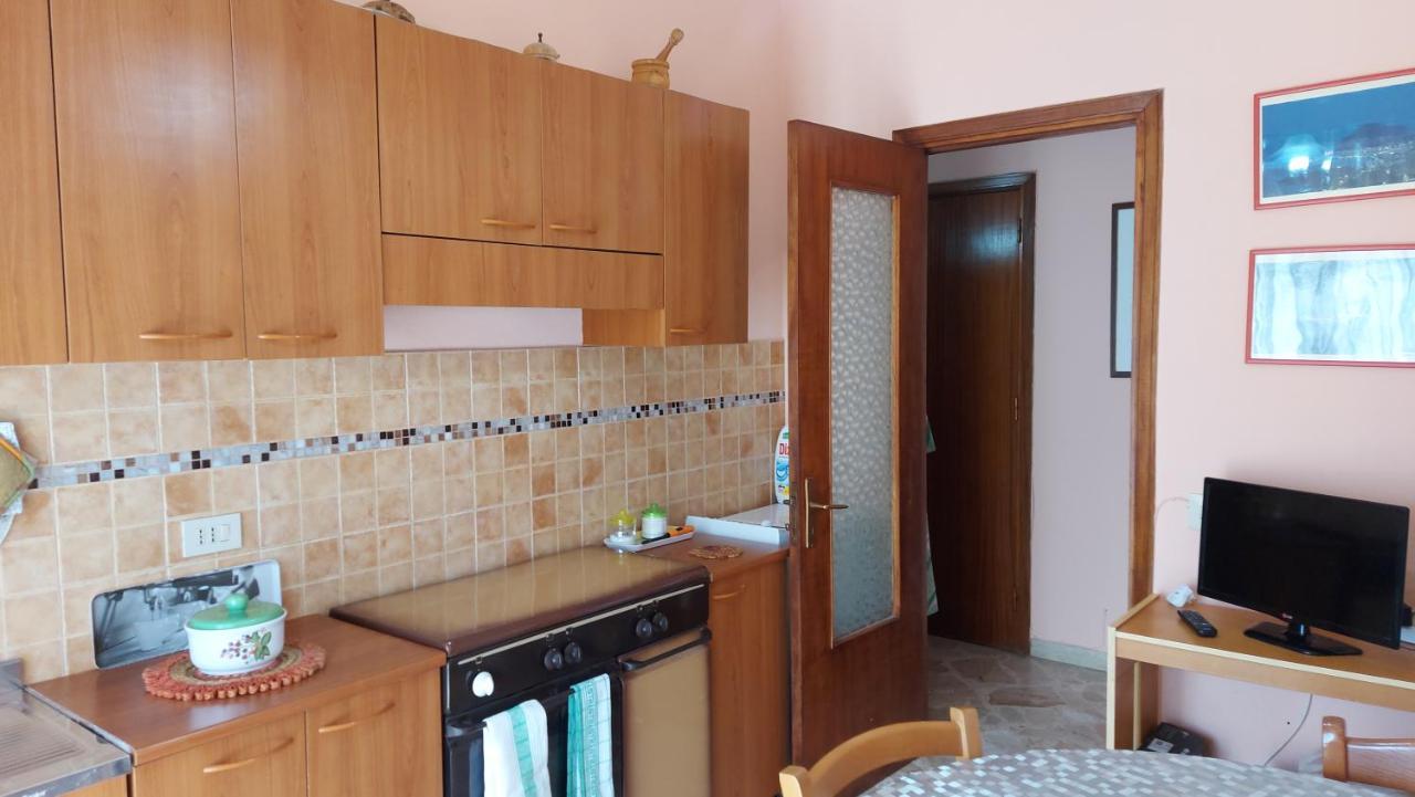 Casa Floridea -Mediterranea Sicilia Apt Чефалу Екстериор снимка